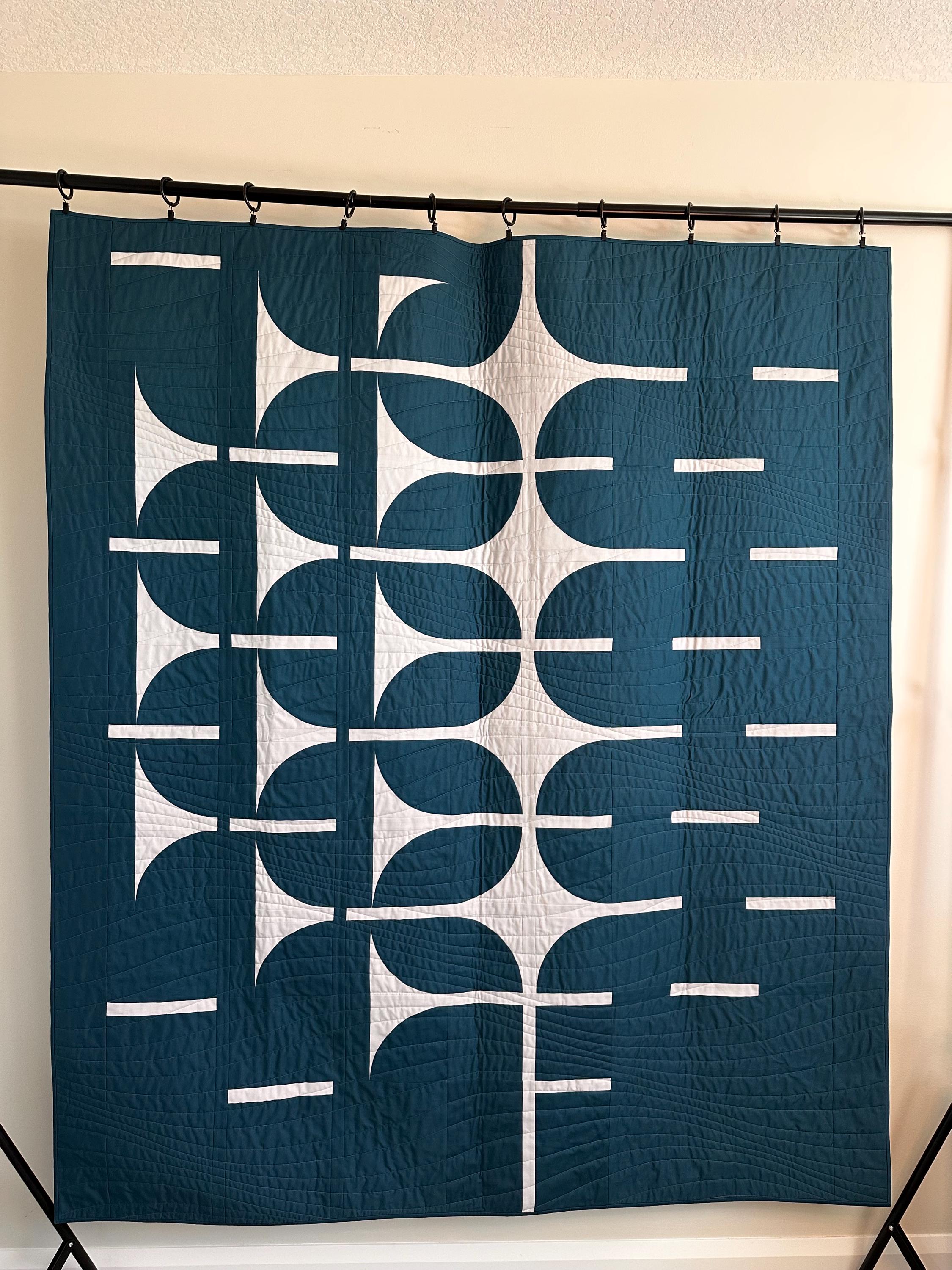 Modern Geometric Contemporary Lap / Throw Quilt or Bed Throw - Etsy