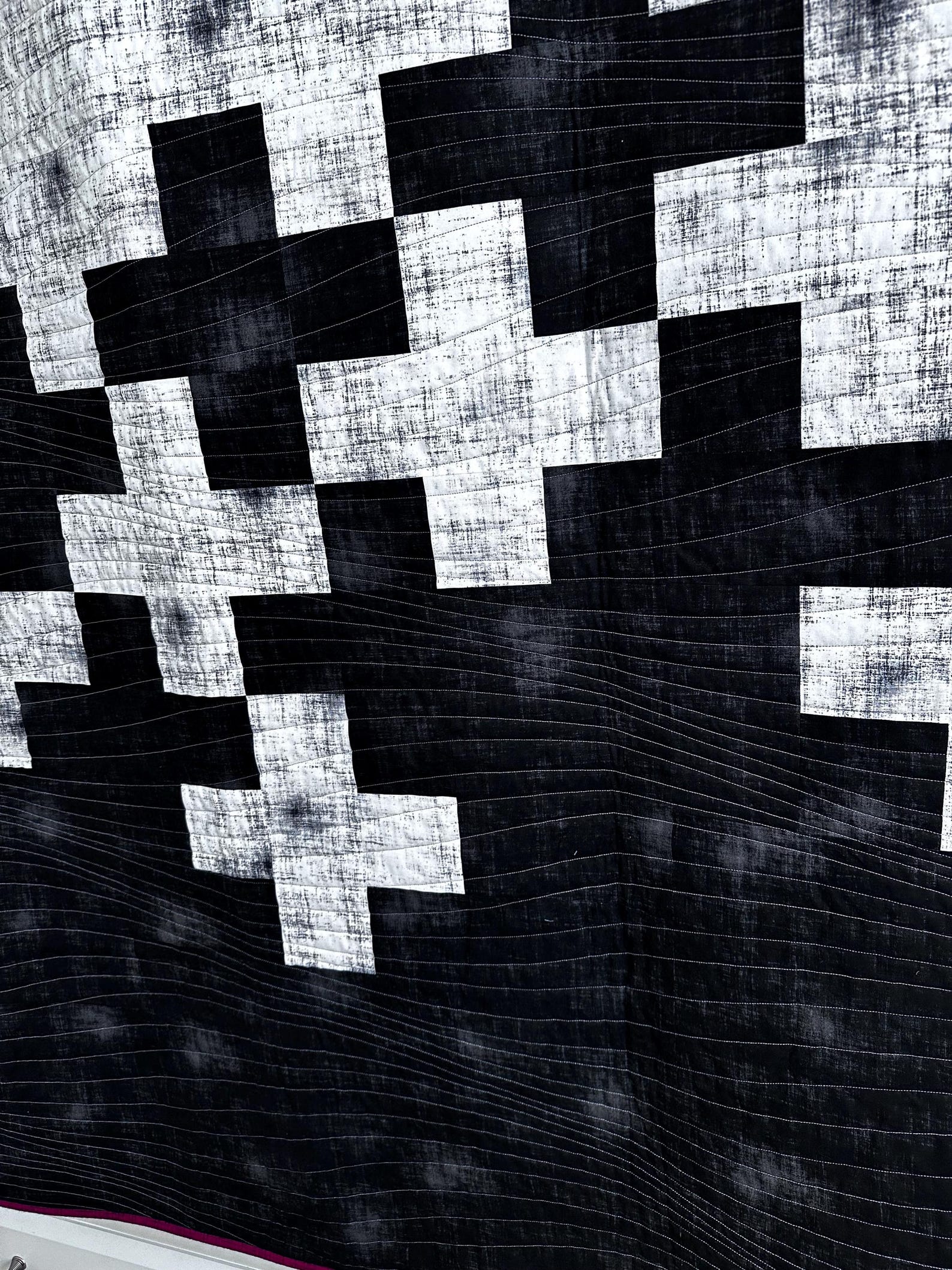 Modern Geometric Black and White Plus Throw Quilt / Bed Quilt / Twin ...
