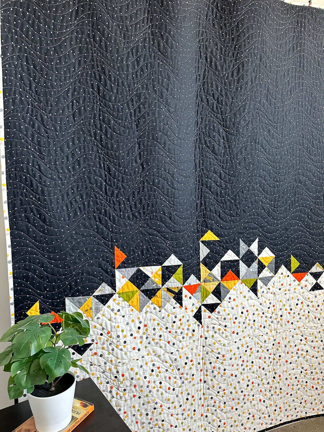 Modern Minimalistic Geometric Triangle Quilt | Lap or Bed Throw - Etsy