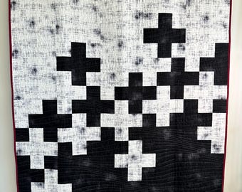 Modern Geometric  Black and White Plus Throw Quilt / Bed Quilt / Twin / Full / Double