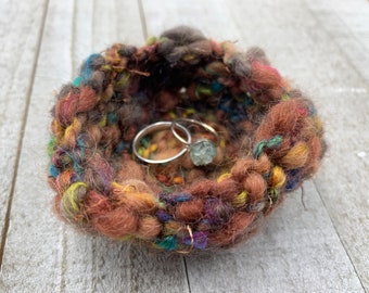Hand Knit Tiny Bowl - Ring Holder - Wool Blend - Multicolour - Textured Knitted Jewelry Bowl - Trinkets Basket - Decor - Bedroom - Neutral
