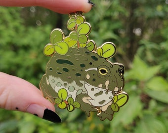 Pixie Frog : Herpetoflora Enamel Pin Collection