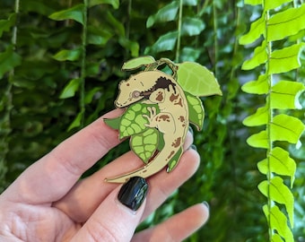 Crested Gecko - Herpetoflora ii Enamel Pin Collection