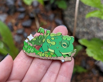 Moss: Onion and Other Unusual Frogs Enamel Pin