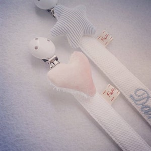 Catenella portaciuccio personalizzata stella e cuore con clip in legno Cuore+adatt.MAM