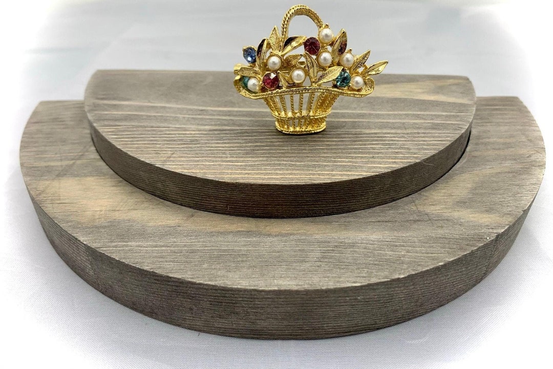 Broche Vintage Signée Pastelli - Fleurs 3D Dorées Avec Fausses Perles - Occasion En Bon état