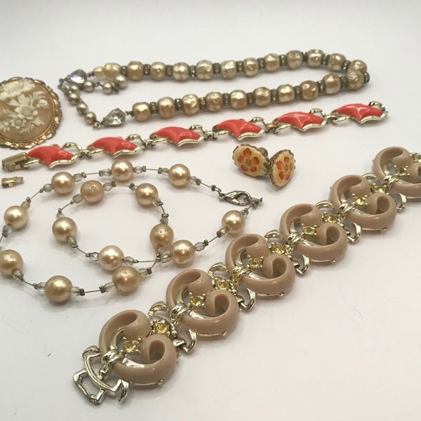 Vintage 6 Piece Lot Lisner Necklace Coro Bracelet Scarf Clip Antique Estate Jewelry Lot