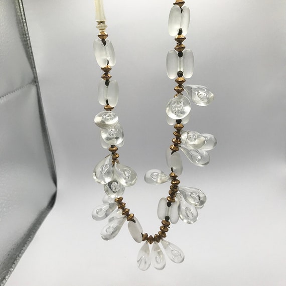 Vintage Clear and Gold Beaded Lucite Necklace Ele… - image 4