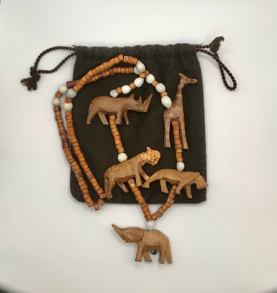 Vintage Wood Animal Shape Necklace Rare African N… - image 3