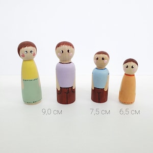 Family Peg Dolls, Pastel colours family set, Custom peg people