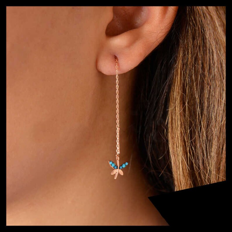 Unique Women Earring,Dragonfly Silver Earrings with Shaky Chain,Zircon Shiny Earring,Raw Diomand Earring,Modern Art Earrings,Gift For Her