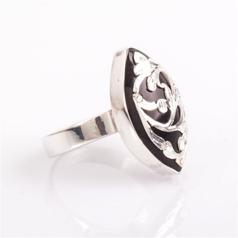 Jet Gemstone Vintage Ring Women/'s Silver Ring With Embroidered Jet Stone Handmade Silver Ring Black Jet Stone Black Gemstone NUR-3678