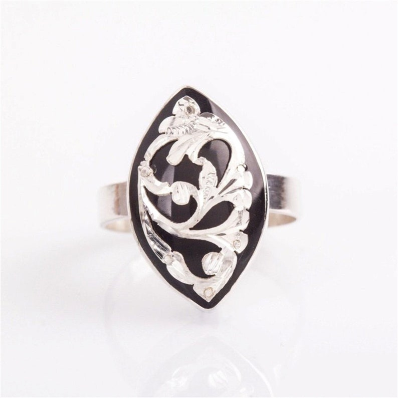 Jet Gemstone Vintage Ring Women/'s Silver Ring With Embroidered Jet Stone Handmade Silver Ring Black Jet Stone Black Gemstone NUR-3678