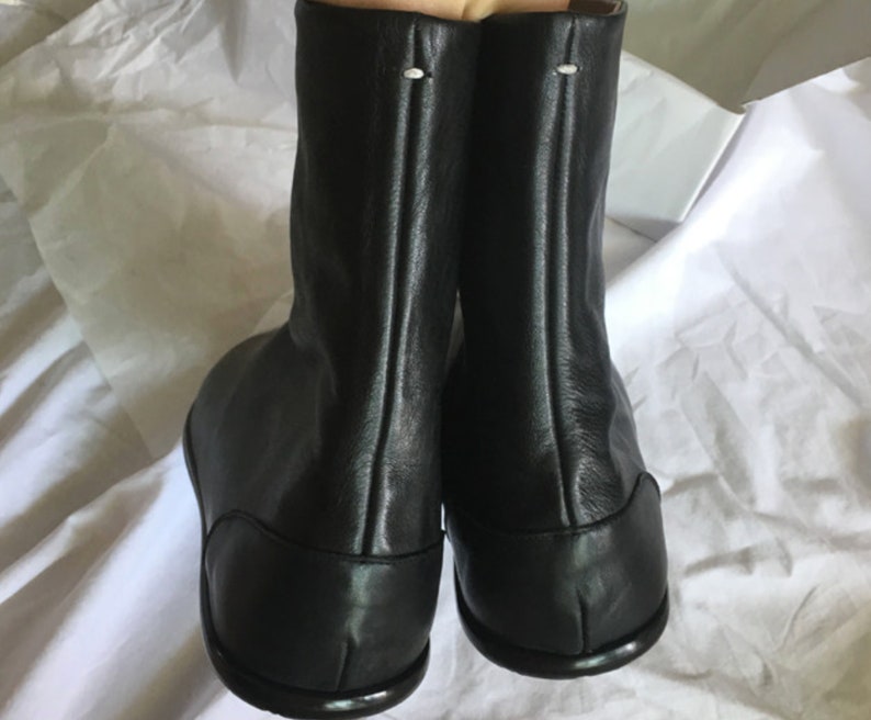 tabi boots flat