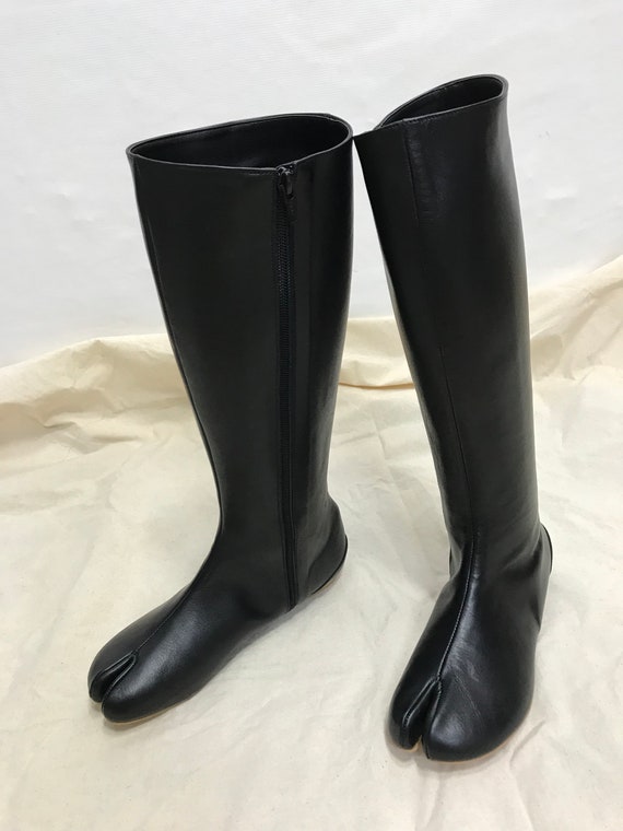 knee high tabi boots