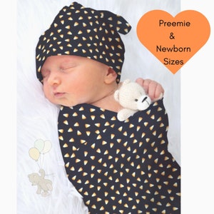 Halloween Baby Swaddle-Decke Set | Candy Corn Neugeborenen Swaddle Set | Halloween Swaddle Swaddle | Halloween Baby Geschenk Set | Geknotete Babymütze