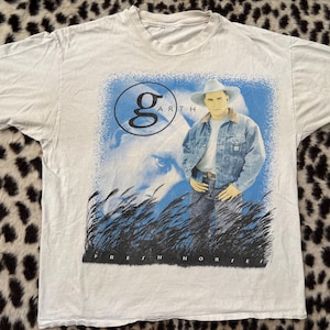 90s Garth Brooks Fresh Horses world tour tee