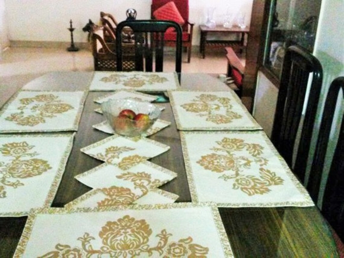 Gold Placemats Christmas gold Placemats Set of 6 White and Etsy UK