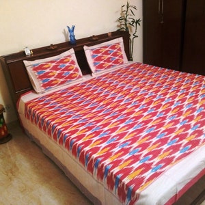 Red bedspread  , Red Bedding , Queen size bedding