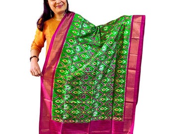 Dupatta de seda ikat verde / Pañuelo festivo tejido a mano