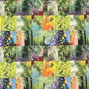 以下が含まれることがあります： さまざまな森の風景を描いた正方形を特徴とするカラフルなパッチワークデザイン。正方形は、シダ、葉、木など、緑、黄、オレンジ、青、紫の色合いの多様な葉を表示します。このパターンは、活気に満ちた自然主義的な美学を作り出しています。