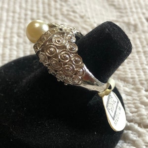 Crown Trifari cocktail silver tone ring with faux pearl and rhinestones image 5