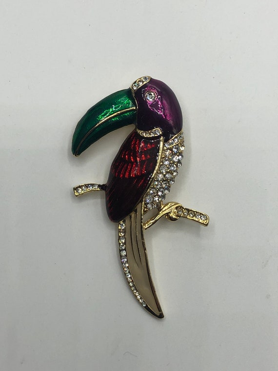 Toucan Enamel and crystal brooch