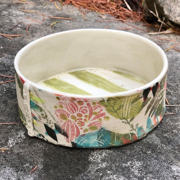 Jester Handpainted Porcelain Brie Baking Dish-brie baker-mini casserole-round baking dish-pottery brie baker-dip bowl