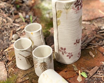 Saki Set for 4-Porcelain Hand Painted Saki Set-Handmade Saki Set-Saki cup-Saki dishes-Japanese style cups-Wedding gift-handprinted Saki set