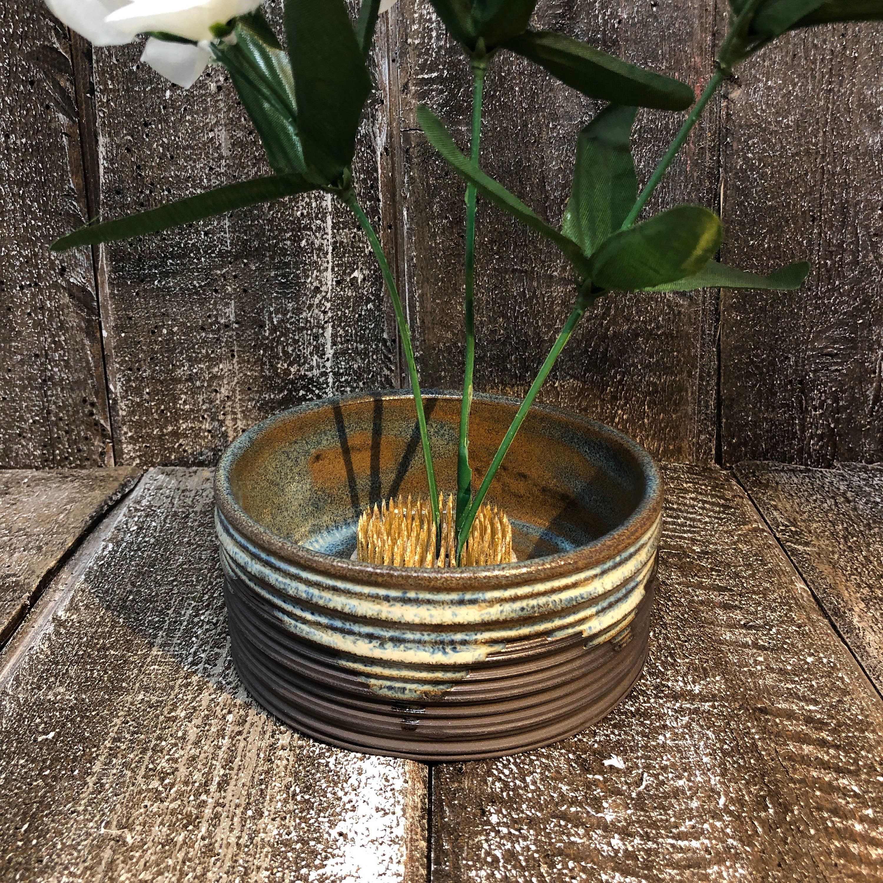 Black clay Grooved Japanese style vaseIkebana vesseljapanese style
