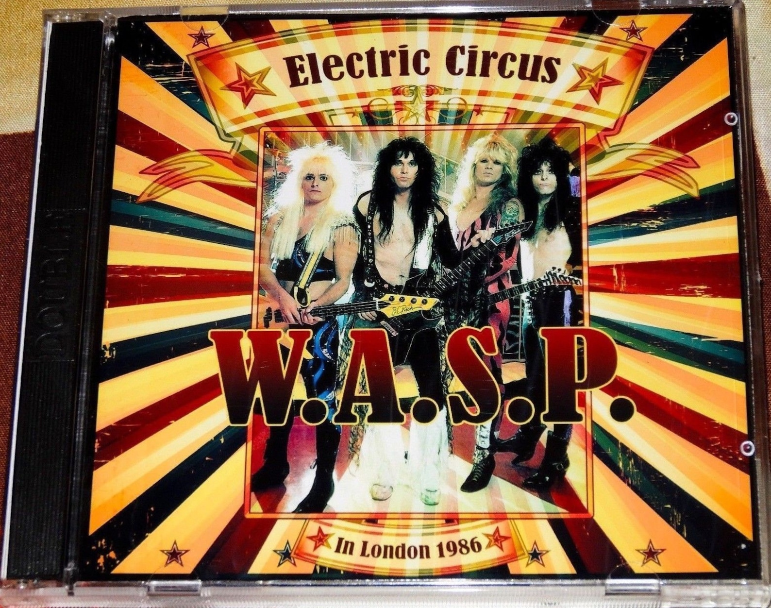 wasp electric circus tour