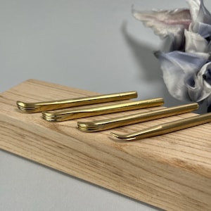 Strumenti per la creazione di fiori. Kit di strumenti per creare fiori in seta, tessuto, pelle e carta. Strumenti professionali per la creazione di fiori da modista.