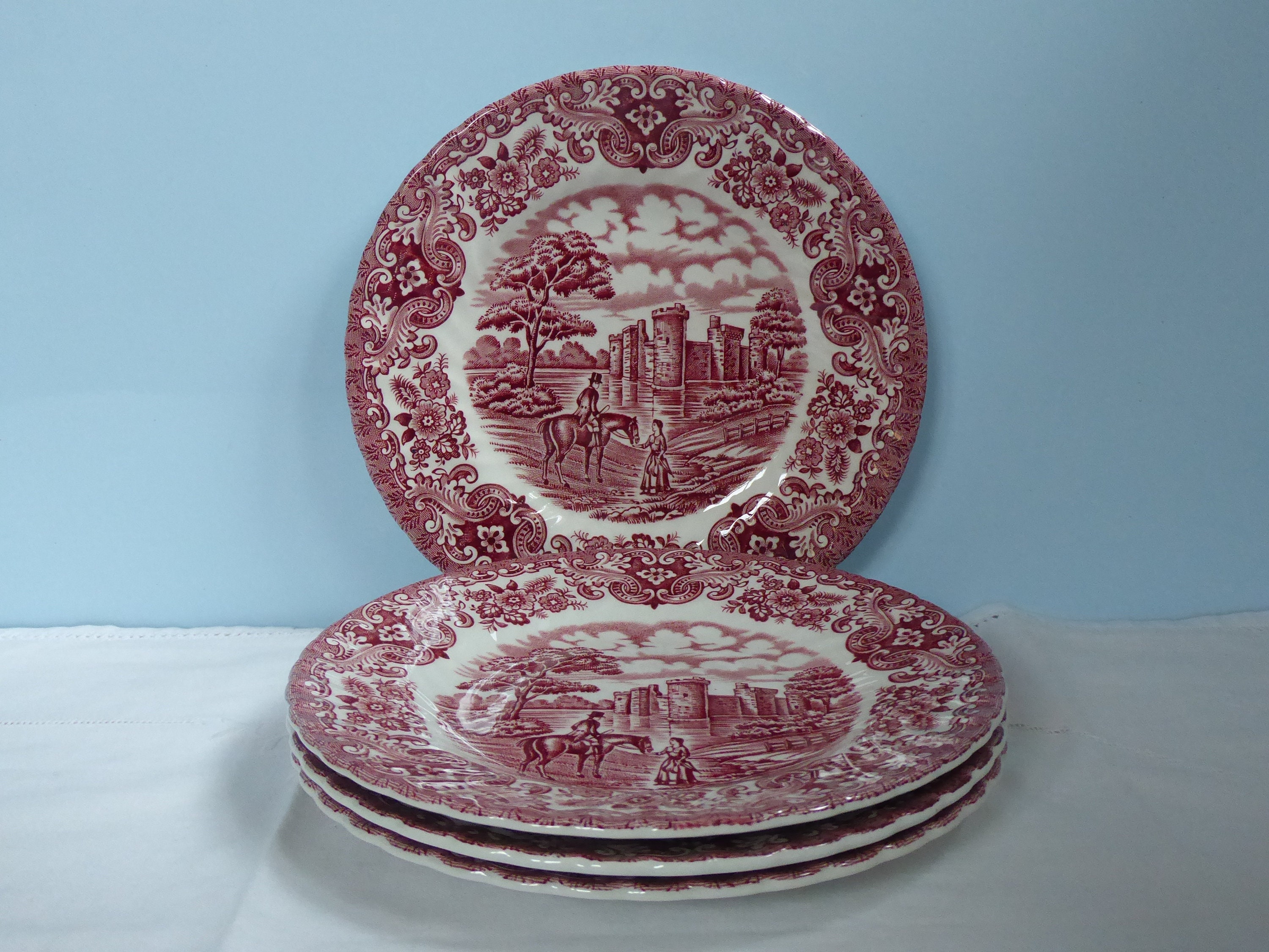 Vintage Large Bread Bowl Olde Country Castles Red England Bowl Transware Ceramic Bread Basket