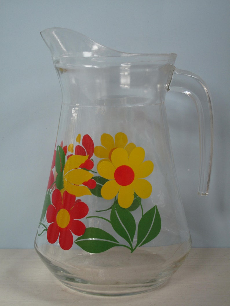 Retro Jug Vintage Juice Tall With Five Glasses 70s Flowers Red Yellow Green Shabby Chic Flowers