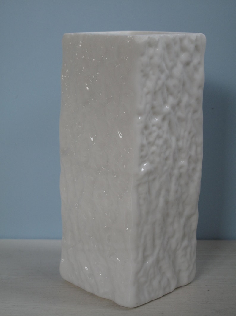 Germany Opalglas Vase Ingrid Glass Borkenglas Rock Crystal opal-White Milk Glass Vintage Shabby