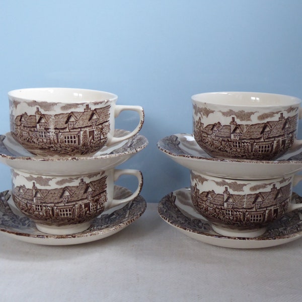 Royal Albert - Old English Rose, 6 Kopjes en Schotels incl. Vintage rek
