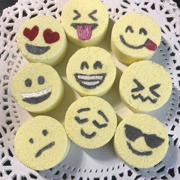 Emoji Bath Bomb