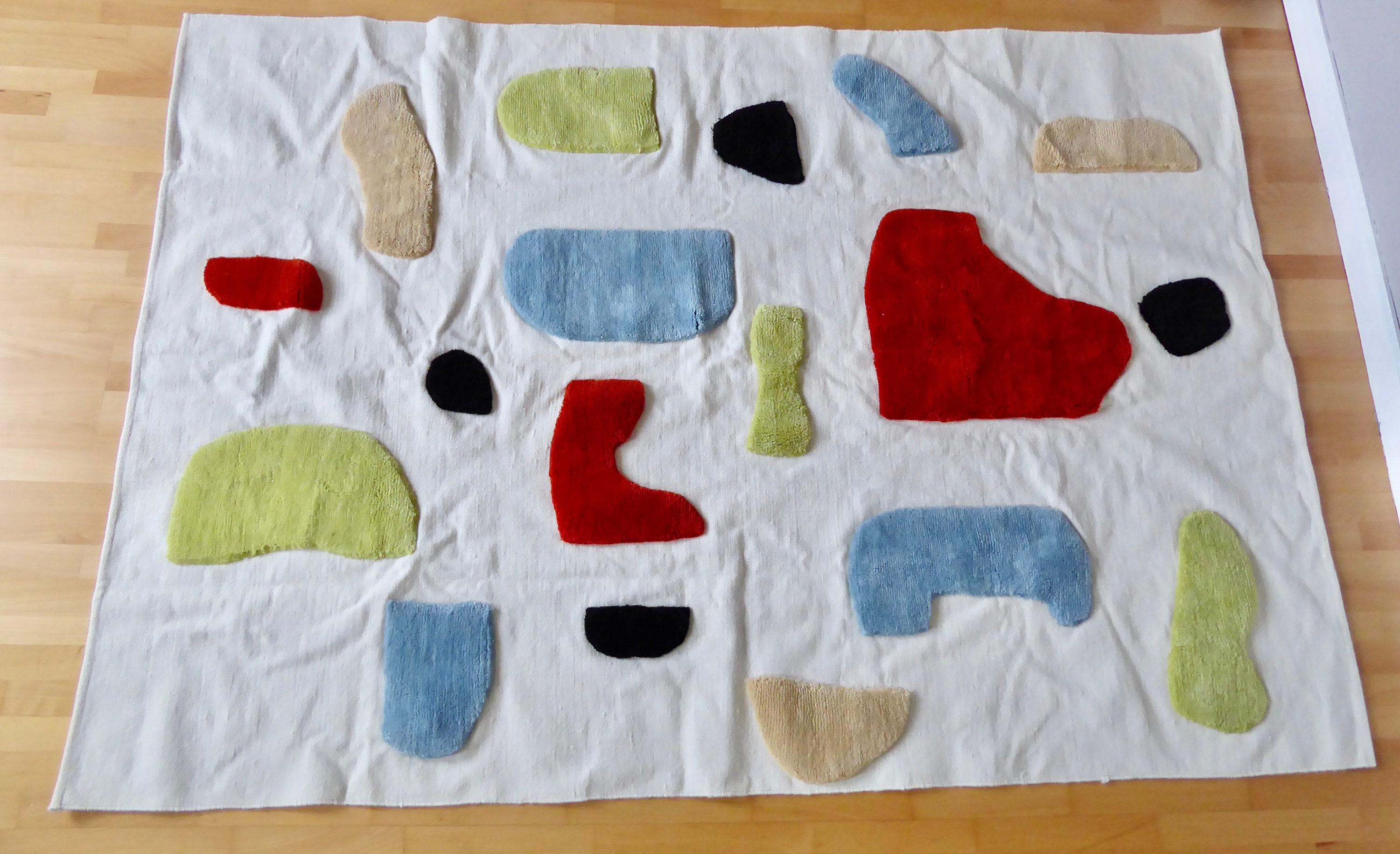 Herrlicher Teppich Ikea Lokalt Akanksha Deo handmade wollweiß & bunt 170 x 240 cm Wolle Vintage Interieur