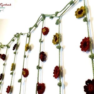 Flower Garland - Falling Flowers Crochet Garland