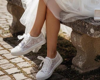Wedding Flat Shoes , Custom Sneakers Cristal Stone ,Pearl Brides ,Unique