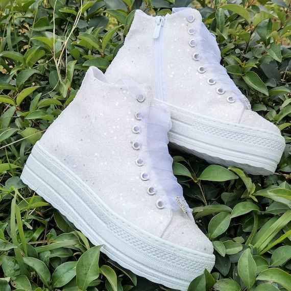 Luxury Glitter Quality Customization Options Glitter Color Bridal Options Bridal and Party Shoes New Design Easy to wear Zipper