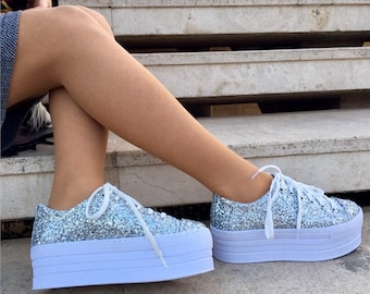 high top chucks with jeans