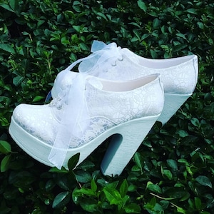 Bridal Heleed shoes - Platform Heels - Luxury Stilo Custom Design  - - Wedding Shoes -Party Shoes - White Dress Shoe