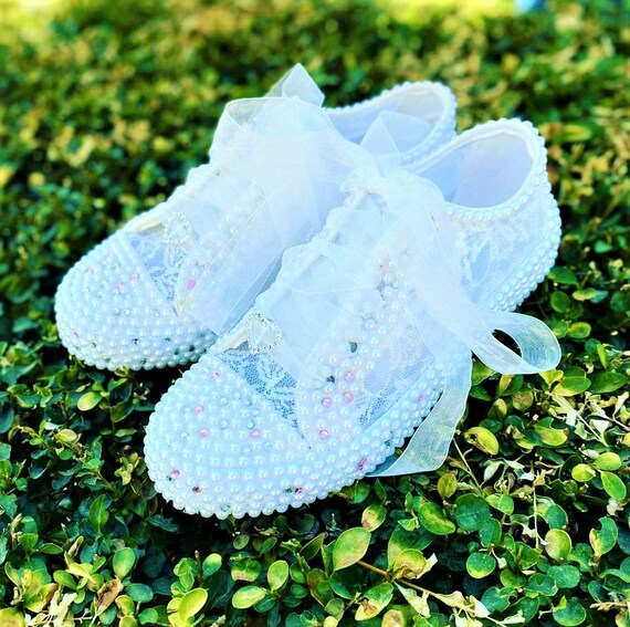 Bride Shoes Crystal stone and Pink Stones , Customizable Stones and Pearls , Lace Bridal Shoes Bling , women  lace bridal shoes
