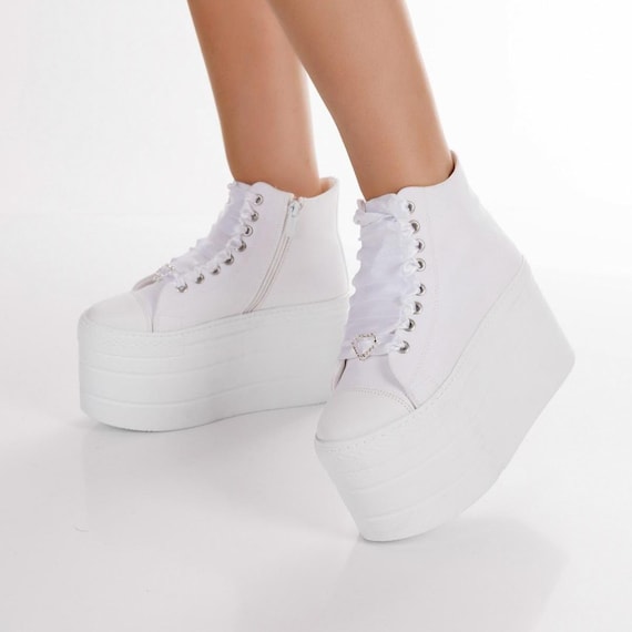 Production with Custom Shoe Color Options, Long Upper Flat Height 10cm High Sole