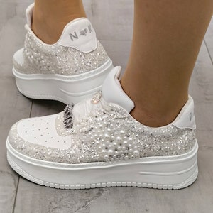 Wedding Bridal sneaker Personalized, custom wedding sneaker, wedding shoes for the Bride Sneaker , wedding sneakers for bride .Stilo Desing