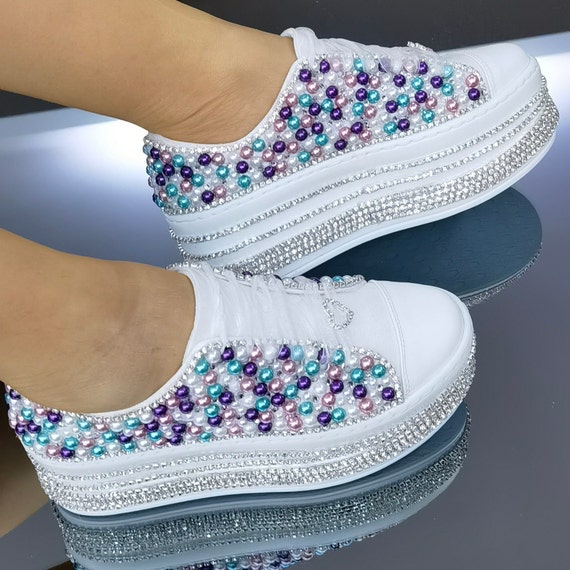 Luxury Customization Pearl Colors Wedding and Party Shoes Sporty Sparkle and Reflect Yourself with Colors Sparkling Cuff Stone