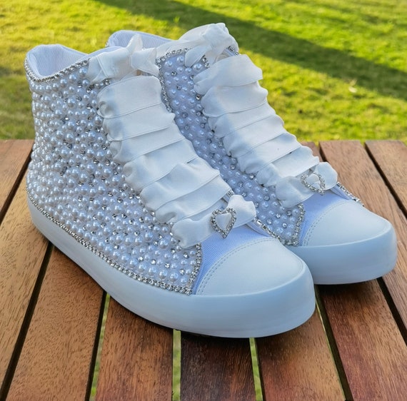 Luxury Pearl Bridal Shoes ,Crystal Stone Comfort Gorgeous Party Shoes White Pearls Customization Options Special Bridal Shoes