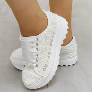 Bridal Wedding Shoes, Personalized bridal trainers, comfort shoes for the bride, Luxury quality special design shoes for brides, New Desing