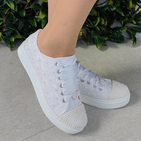 Bridal Shoes New Lightened custom sole White  Sport bridal flat shoesl bridal shoes wedding party shoes Color Options